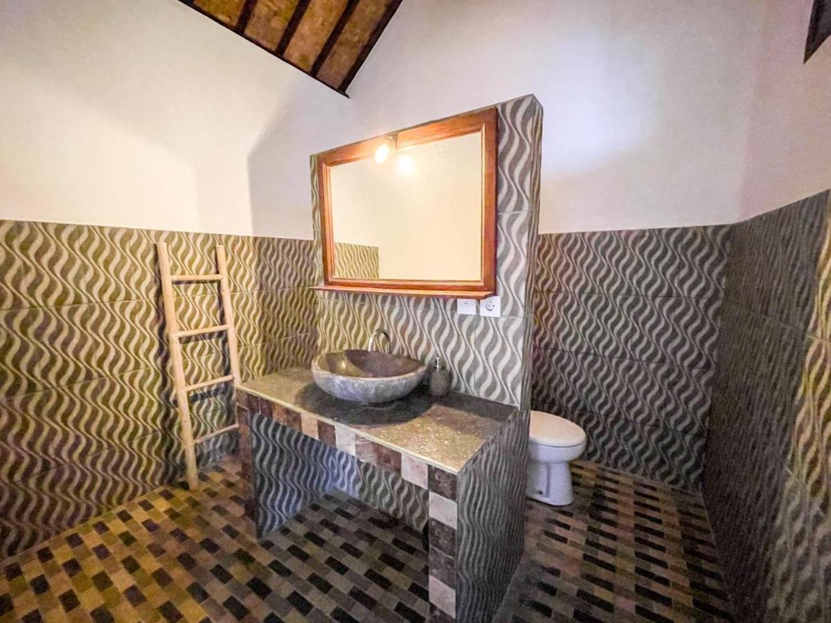Enak Bungalow Amed Екстериор снимка