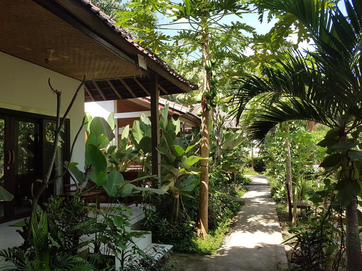 Enak Bungalow Amed Екстериор снимка